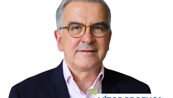 𝐕𝐢́𝐭𝐨𝐫 𝐏𝐫𝐨𝐞𝐧𝐜̧𝐚 𝐞́ 𝐨 𝐜𝐚𝐧𝐝𝐢𝐝𝐚𝐭𝐨 𝐝𝐚 𝐂𝐃𝐔 𝐚̀ 𝐩𝐫𝐞𝐬𝐢𝐝𝐞̂𝐧𝐜𝐢𝐚 𝐝𝐚 𝐂𝐚̂𝐦𝐚𝐫𝐚 𝐌𝐮𝐧𝐢𝐜𝐢𝐩𝐚𝐥 𝐝𝐞 𝐒𝐚𝐧𝐭𝐢𝐚𝐠𝐨 𝐝𝐨 𝐂𝐚𝐜𝐞́𝐦